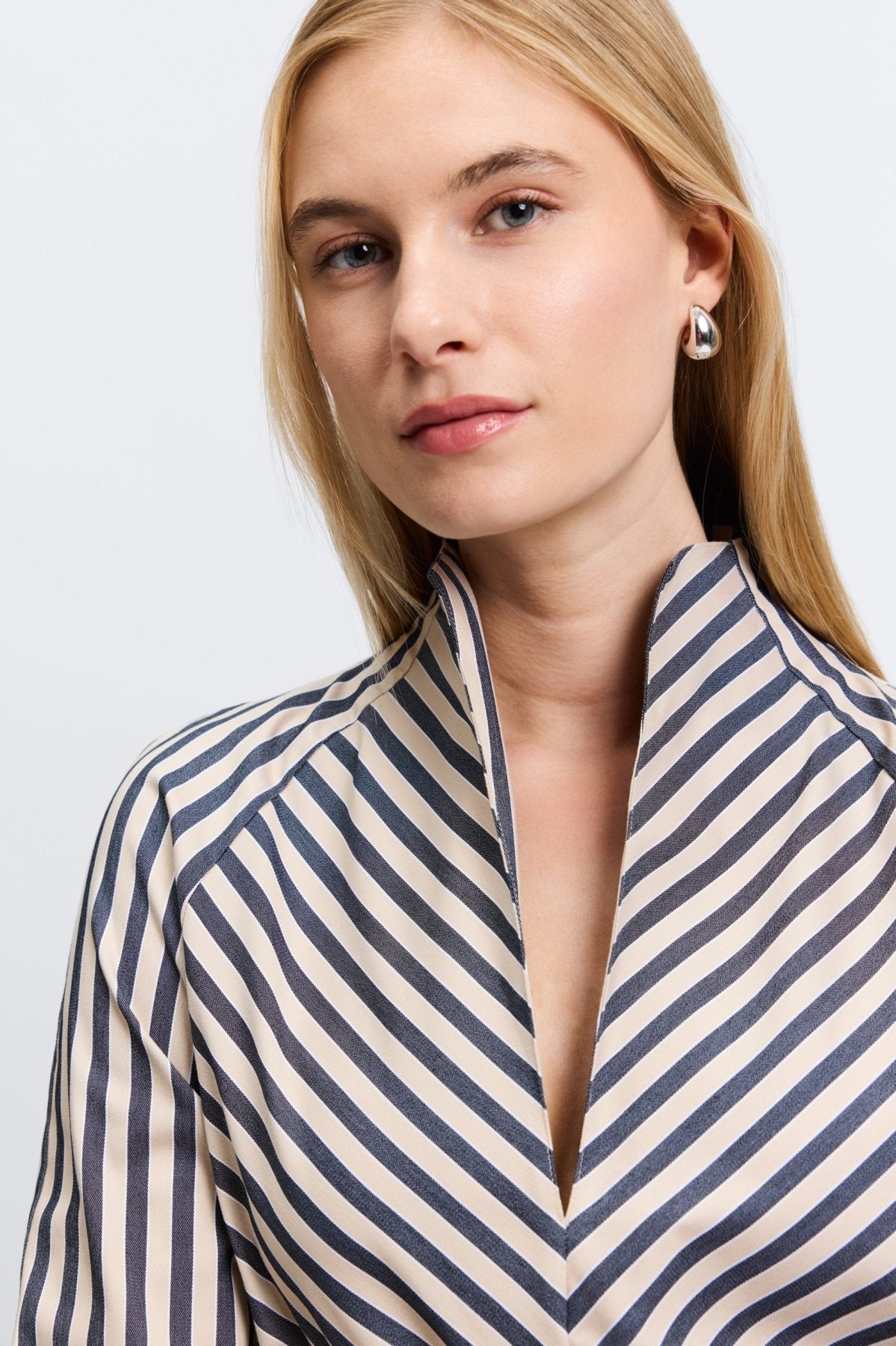 Daphne Essential Stretch Striped No Iron Popover