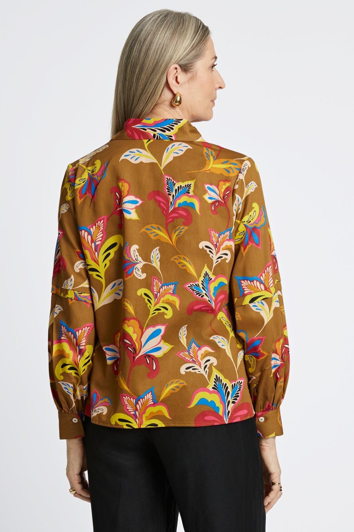 Frankie No Iron Stylized Floral Popover