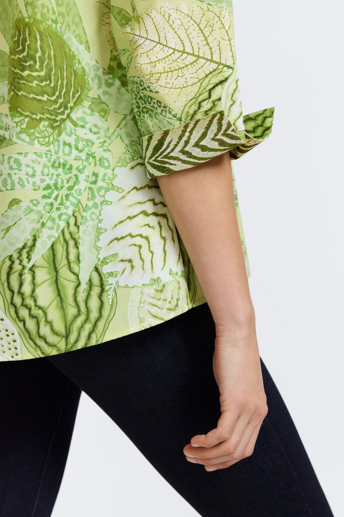 Agnes Jungle Leaves 3/4 Sleeve Popover Shirt