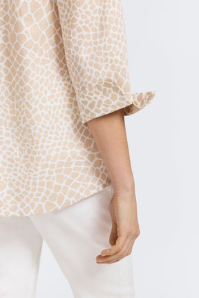 Agnes Linen Giraffe 3/4 Sleeve Popover Shirt