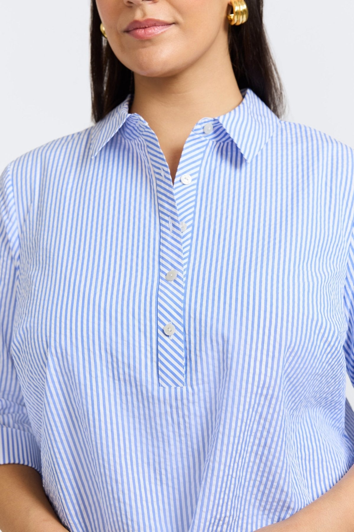 Therese Seersucker Thin Stripe 3/4 Sleeve Popover Shirt