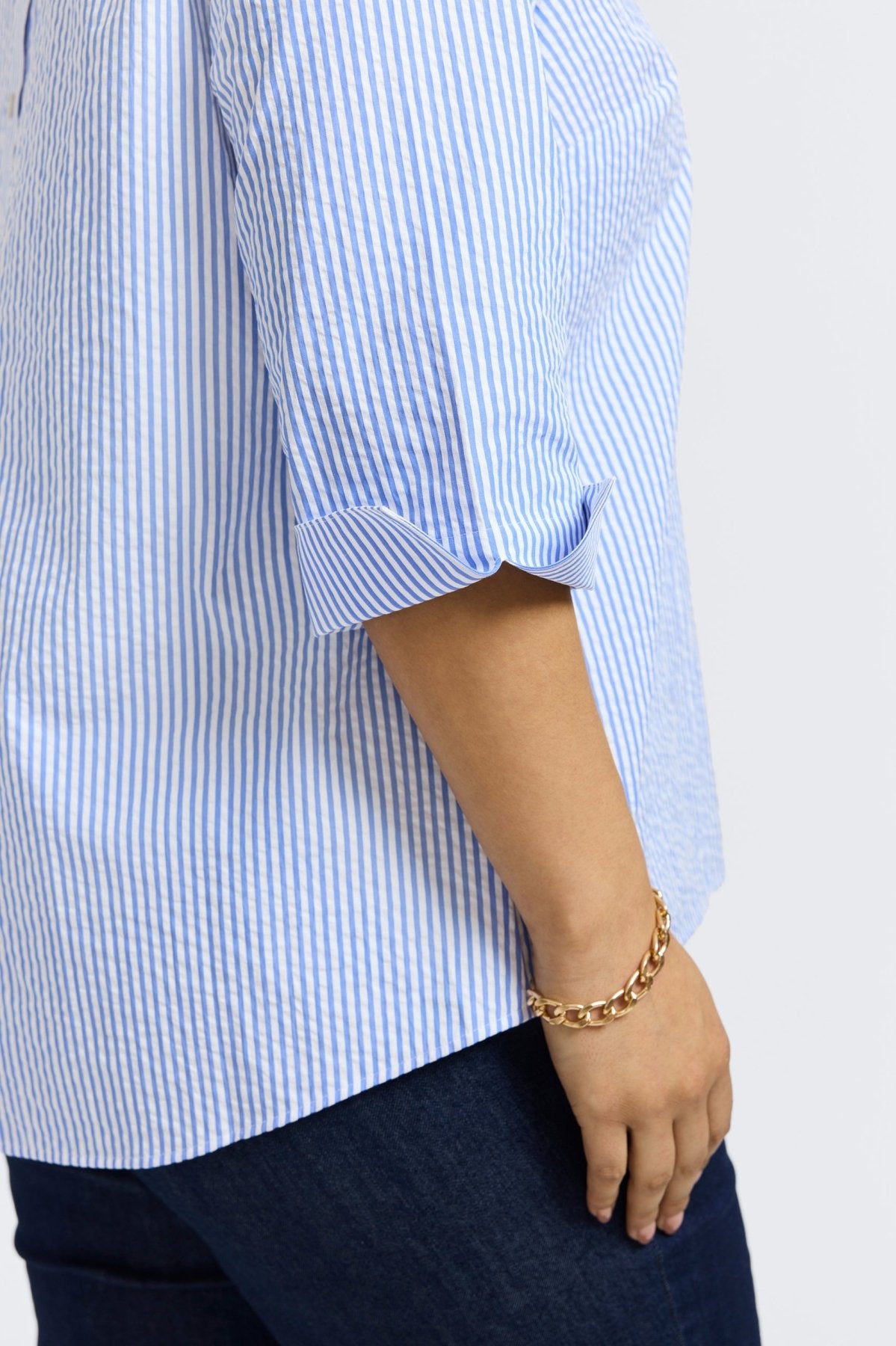 Therese Seersucker Thin Stripe 3/4 Sleeve Popover Shirt