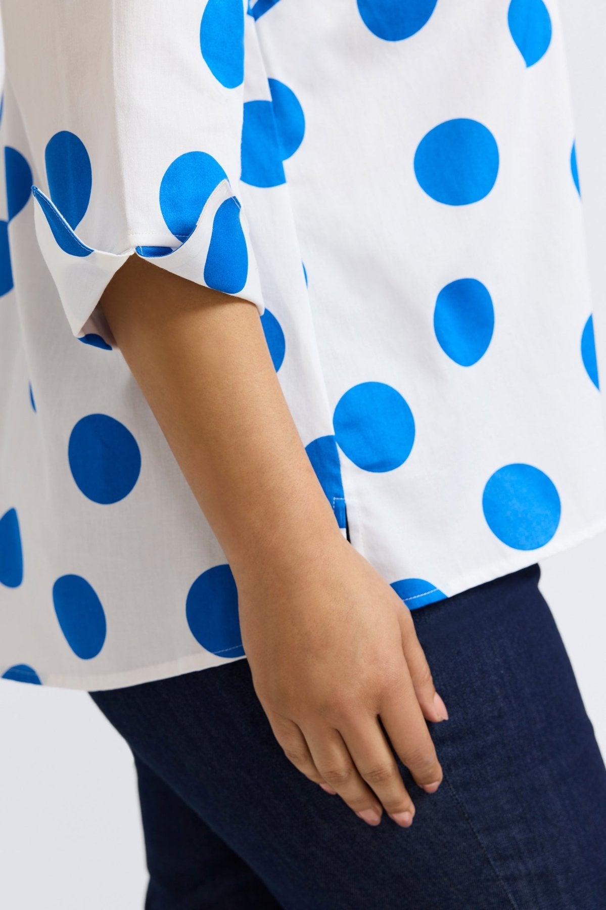 Agnes Plus Springtime Dot 3/4 Sleeve Popover Shirt